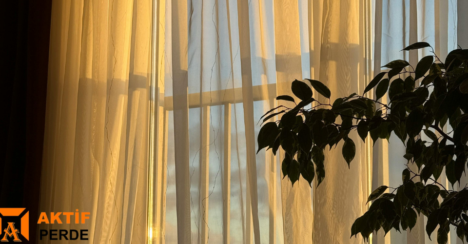 Salon Perdesi Nasıl Olmalı